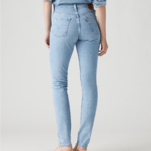 Levi’s Skinny 501 - Picture 2 of 8